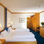 Alpenhotel Weitlanbrunn Hotel Sillian