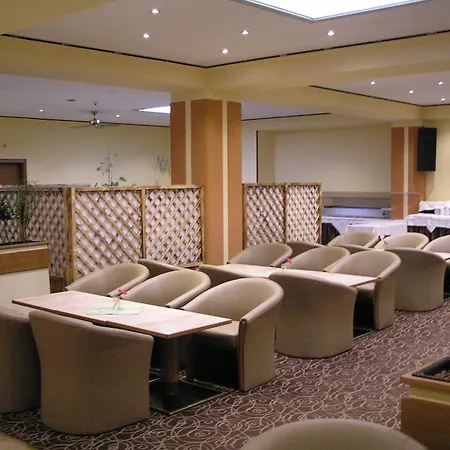 蔚兰布伦恩酒店