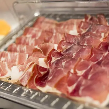 蔚兰布伦恩酒店 酒店 锡利安