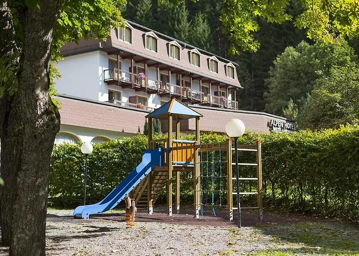 Alpenhotel Weitlanbrunn 4*