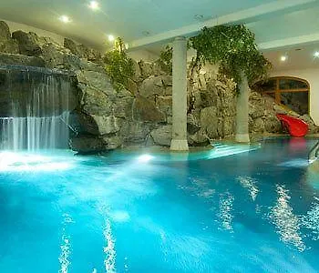 Alpenhotel Weitlanbrunn Hotell 4*