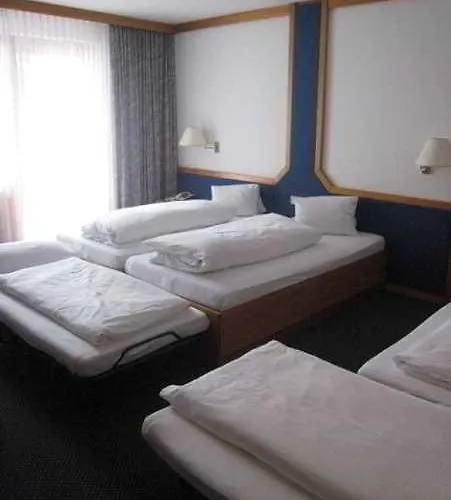 Alpenhotel Weitlanbrunn Hotell