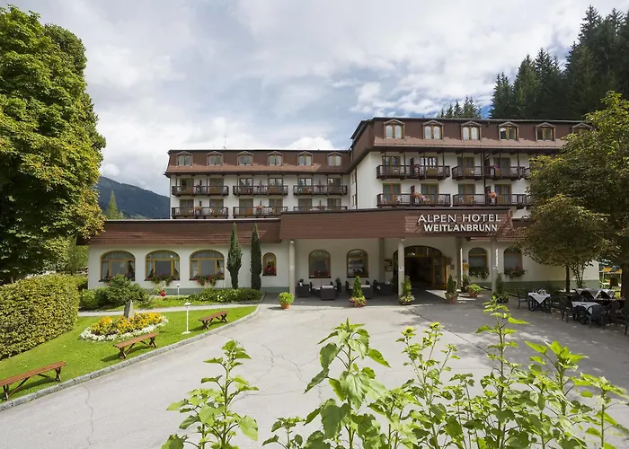 Alpenhotel Weitlanbrunn 4*