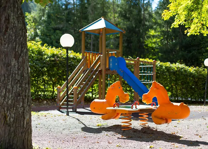 Hotell Alpenhotel Weitlanbrunn 4*