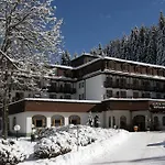 Alpenhotel Weitlanbrunn 호텔 4*