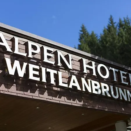 מלון Alpenhotel Weitlanbrunn 4*